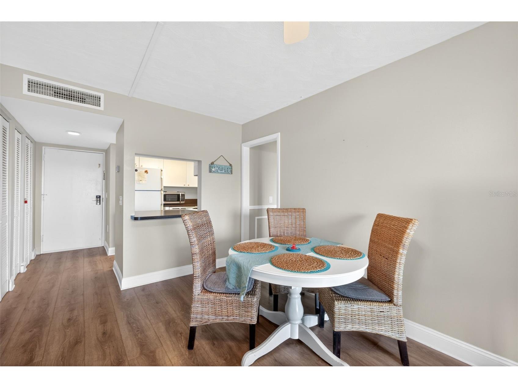 19451 Gulf Boulevard #204 Indian Shores FL 33785 TB8495642 image10