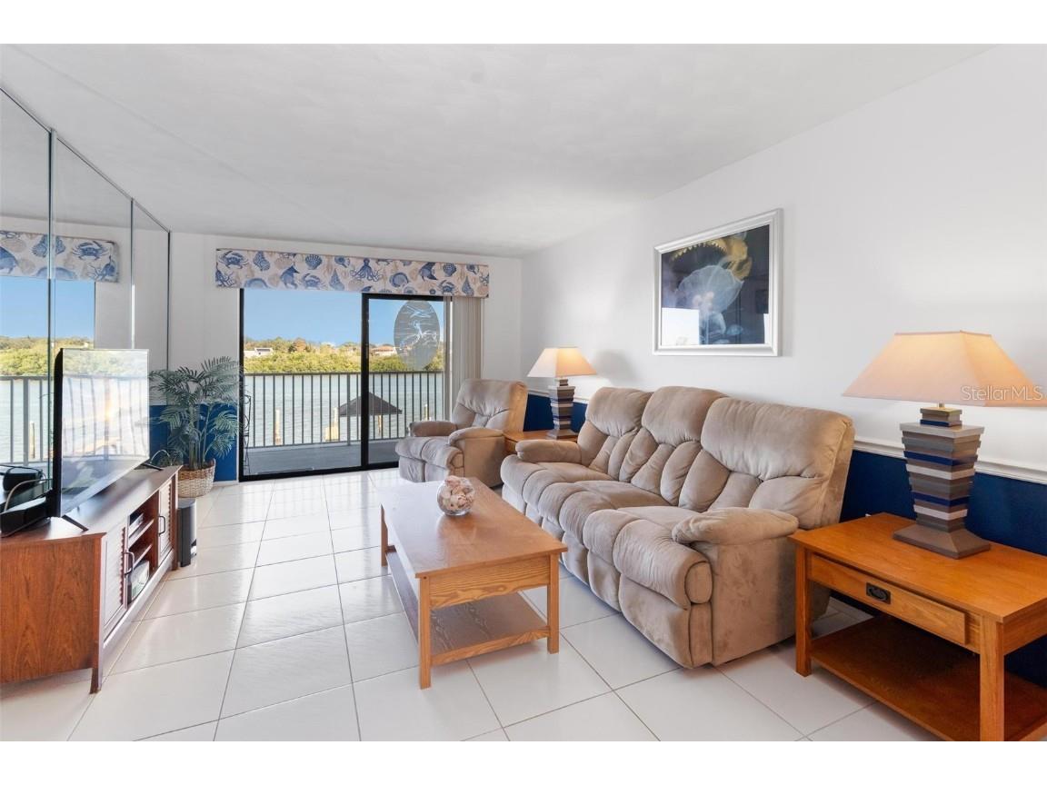 19451 Gulf Boulevard #211 Indian Shores FL 33785 TB8443302 image5