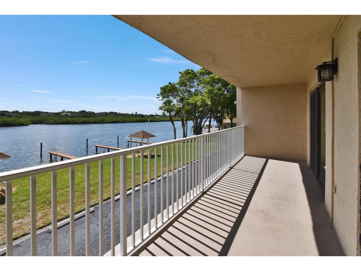 19451 Gulf Boulevard #215 Indian Shores FL 33785 U8246581 image1