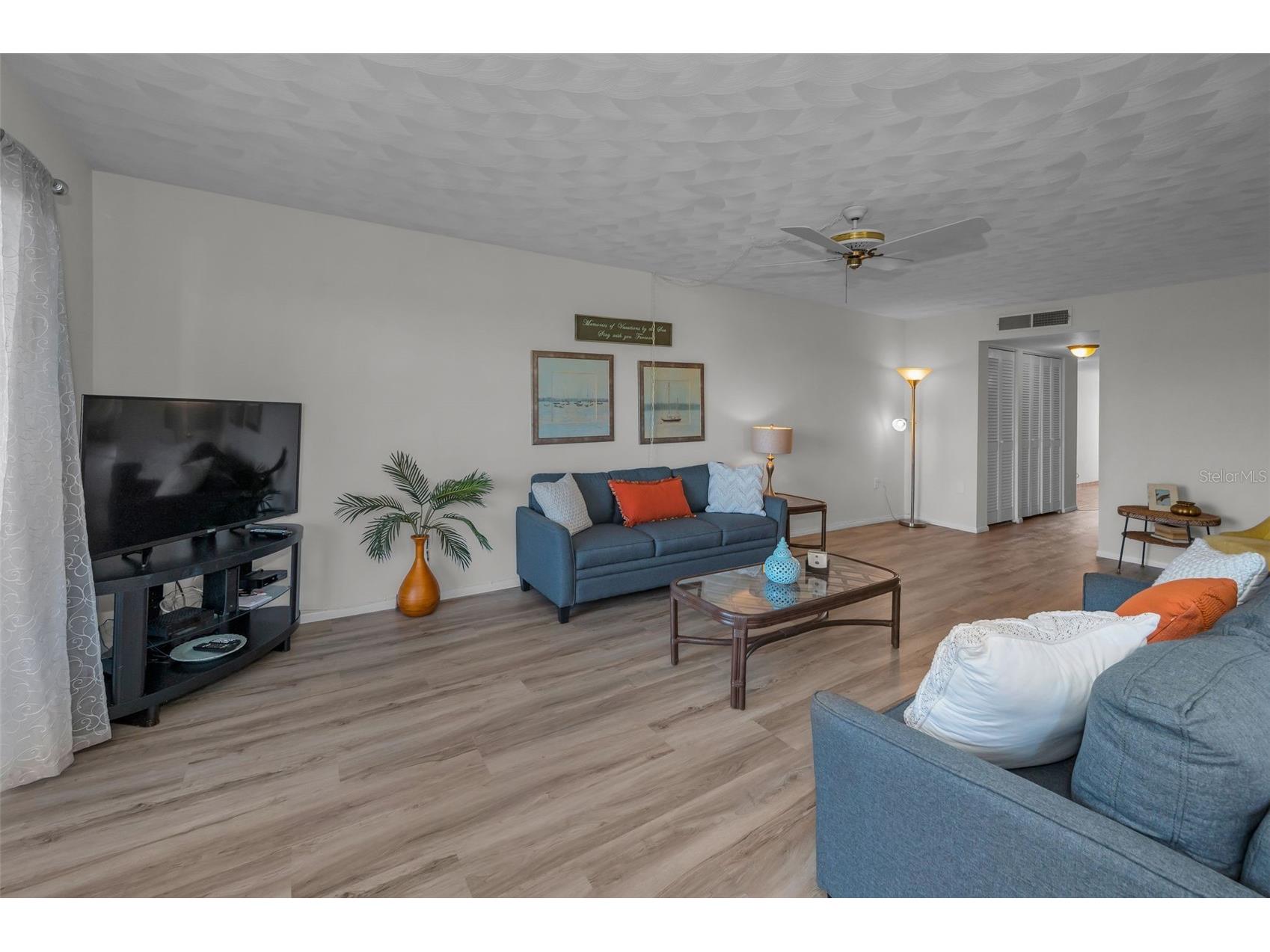 19451 Gulf Boulevard #301 Indian Shores FL 33785 - INTRACOASTAL TB8361362 image13