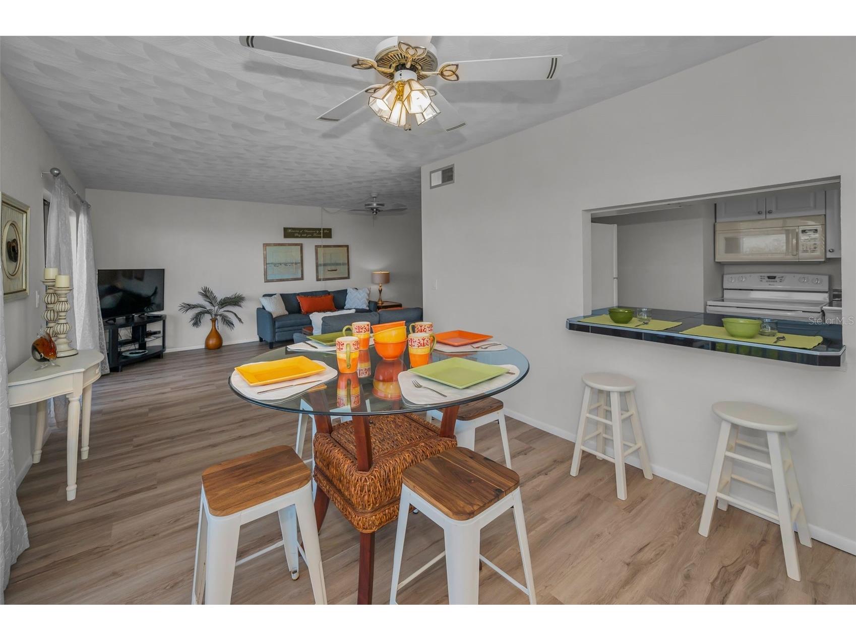 19451 Gulf Boulevard #301 Indian Shores FL 33785 - INTRACOASTAL TB8361362 image17