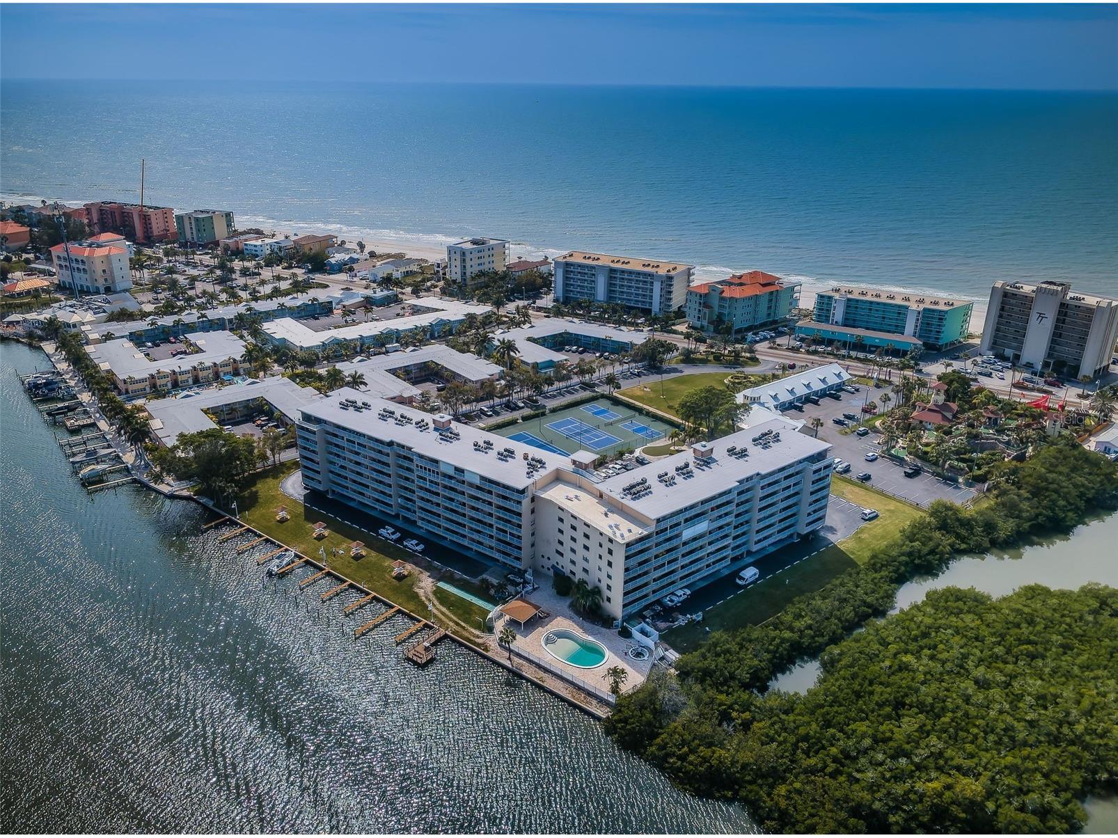 19451 Gulf Boulevard #301 Indian Shores FL 33785 - INTRACOASTAL TB8361362 image79