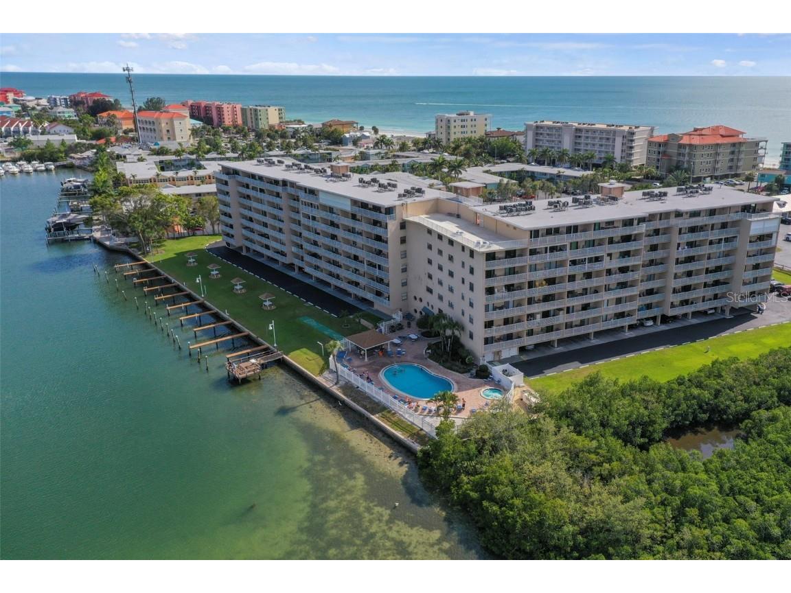 19451 Gulf Boulevard #401 Indian Shores FL 33785 U8197839 image1