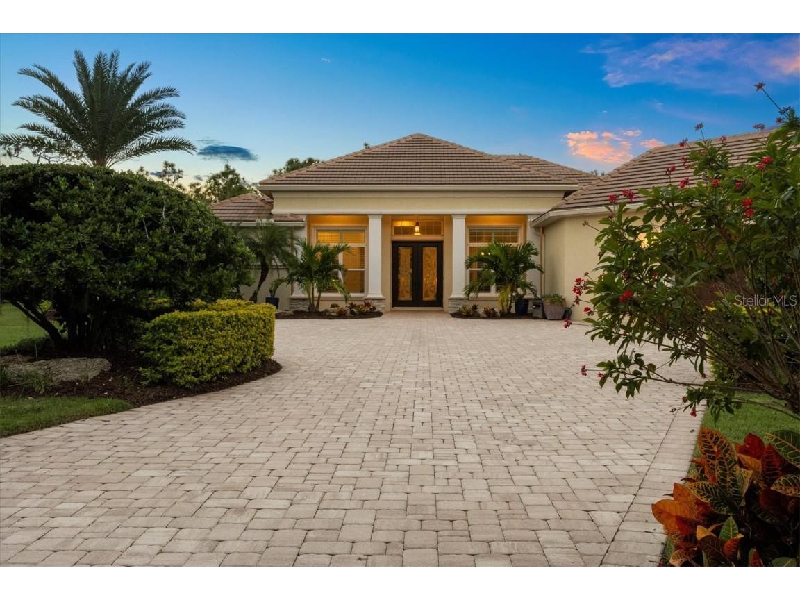 19452 Beacon Park Place Bradenton FL 34202 A4670054 image2