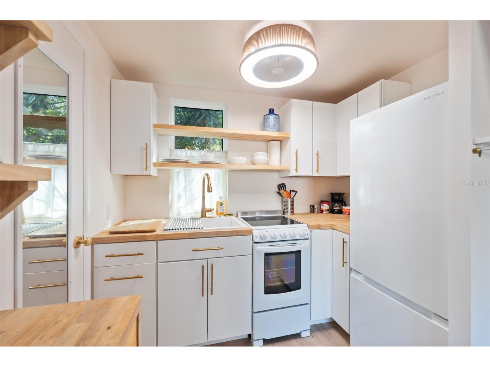 1946 Chenango Avenue Clearwater FL 33755 TB8466753 image35