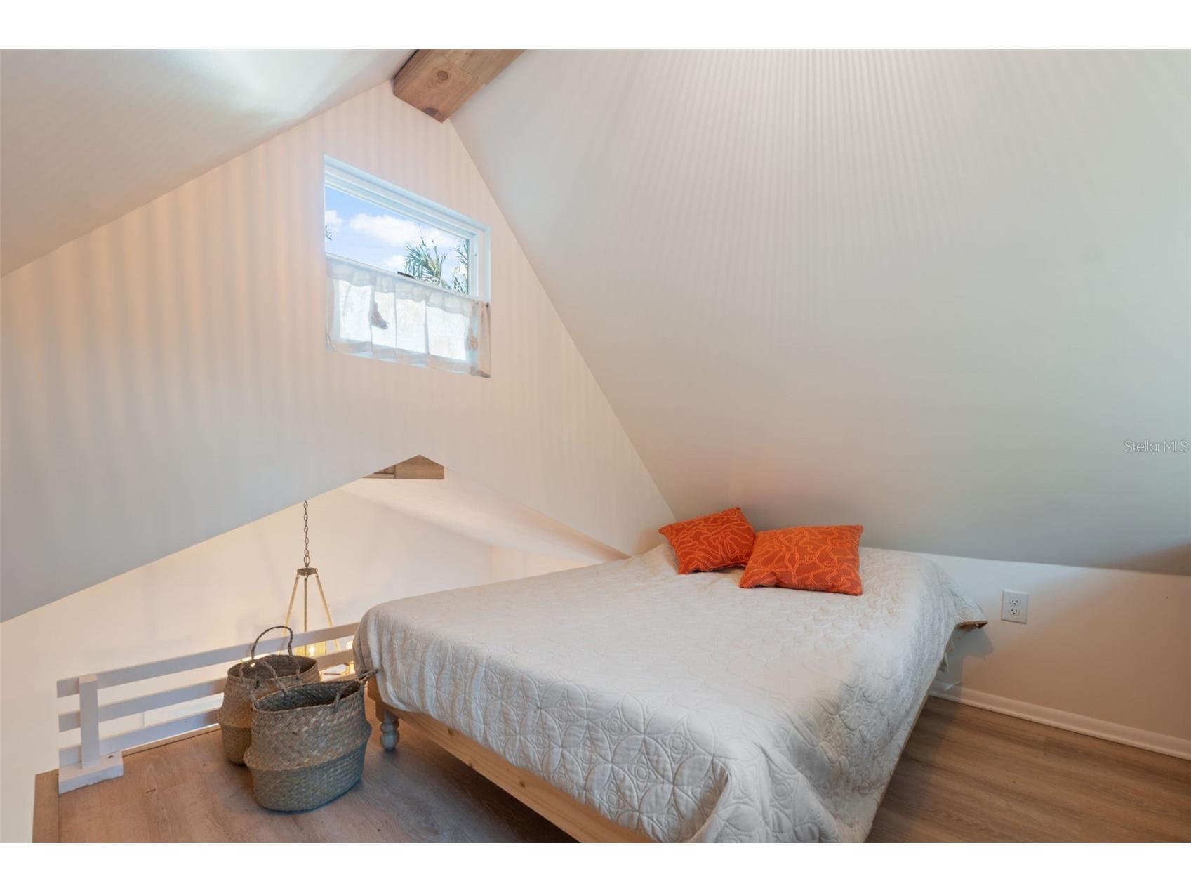 1946 Chenango Avenue Clearwater FL 33755 TB8466753 image37