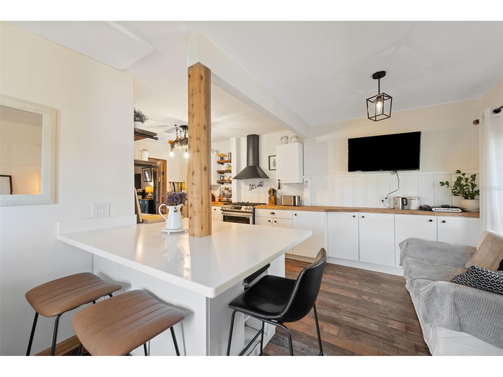 1946 Chenango Avenue Clearwater FL 33755 TB8466753 image52