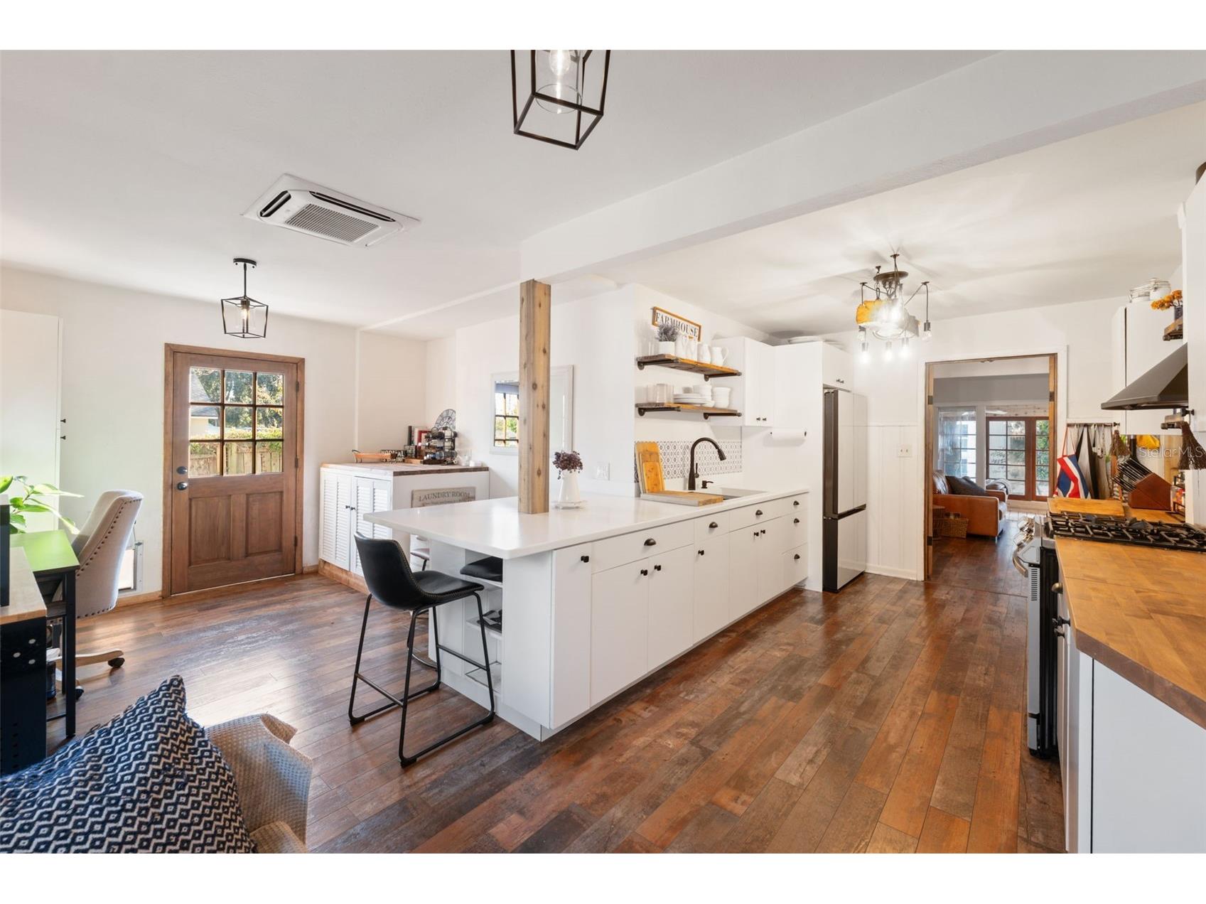 1946 Chenango Avenue Clearwater FL 33755 TB8466753 image7