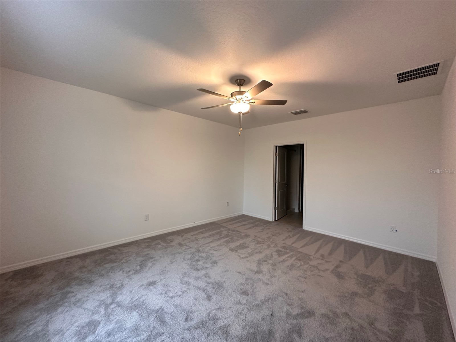 1946 Lanier Road Zephyrhills FL 33541 TB8462796 image12