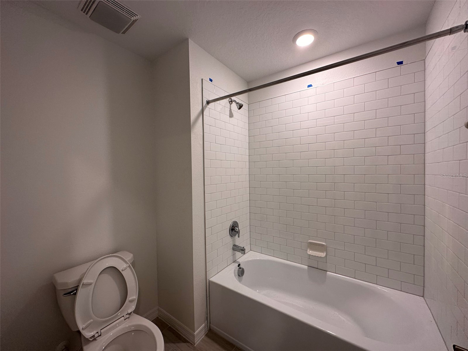 1946 Lanier Road Zephyrhills FL 33541 TB8462796 image5