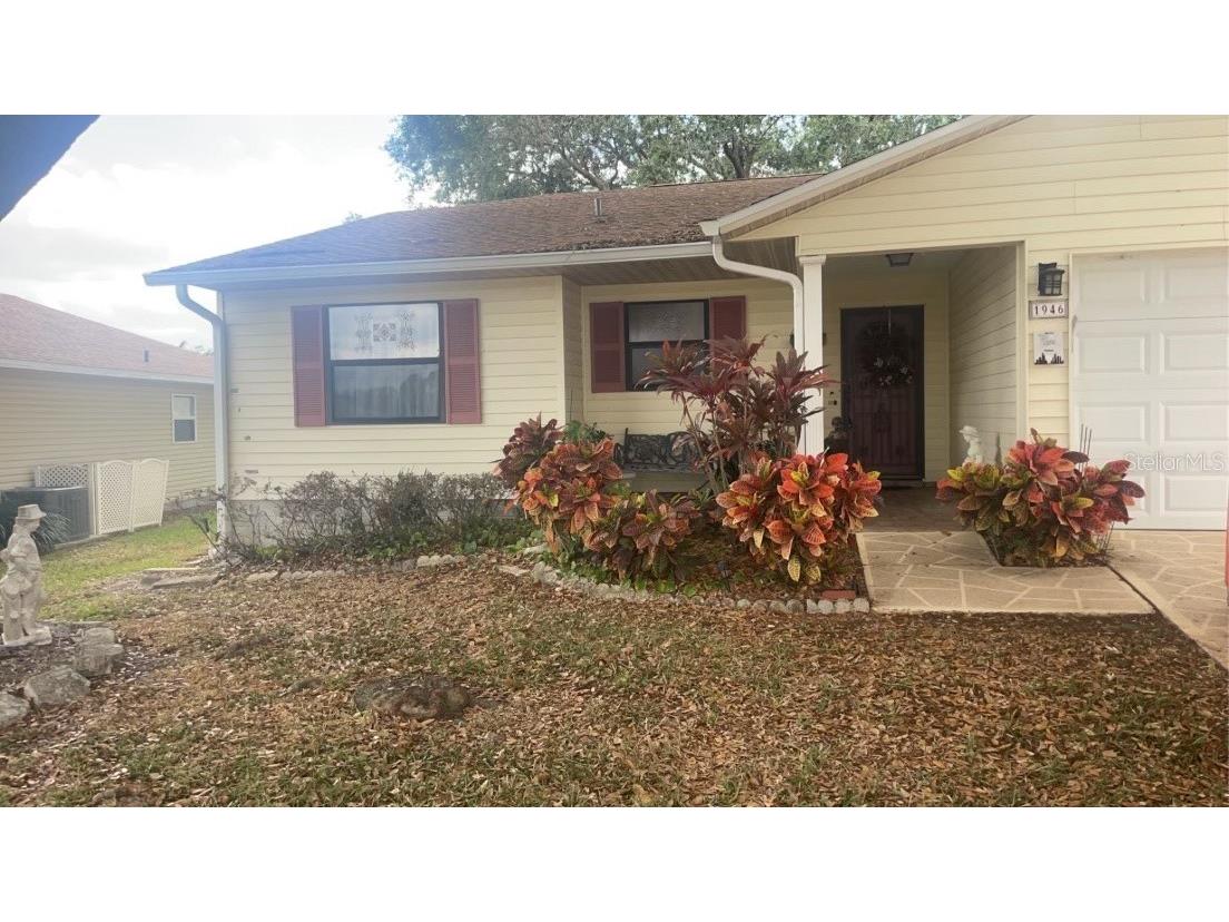 1946 Long Boat Drive Lakeland FL 33810 L4936510 image1