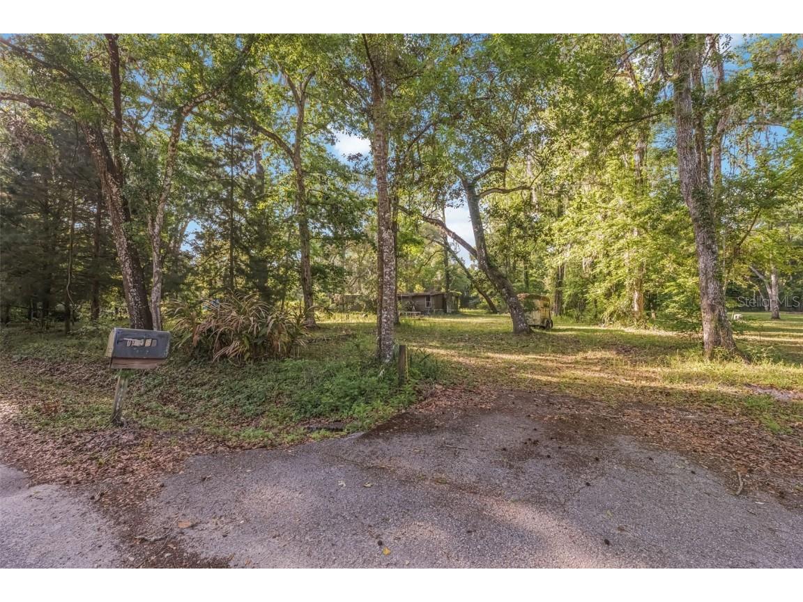 19460 Mccloy Circle Brooksville FL 34601 W7874445 image1