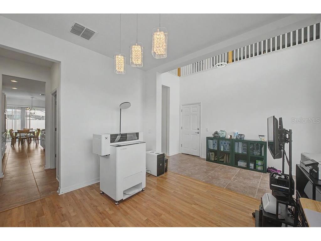 19462 Rosemoor Avenue Lutz FL 33558 TB8512827 image6