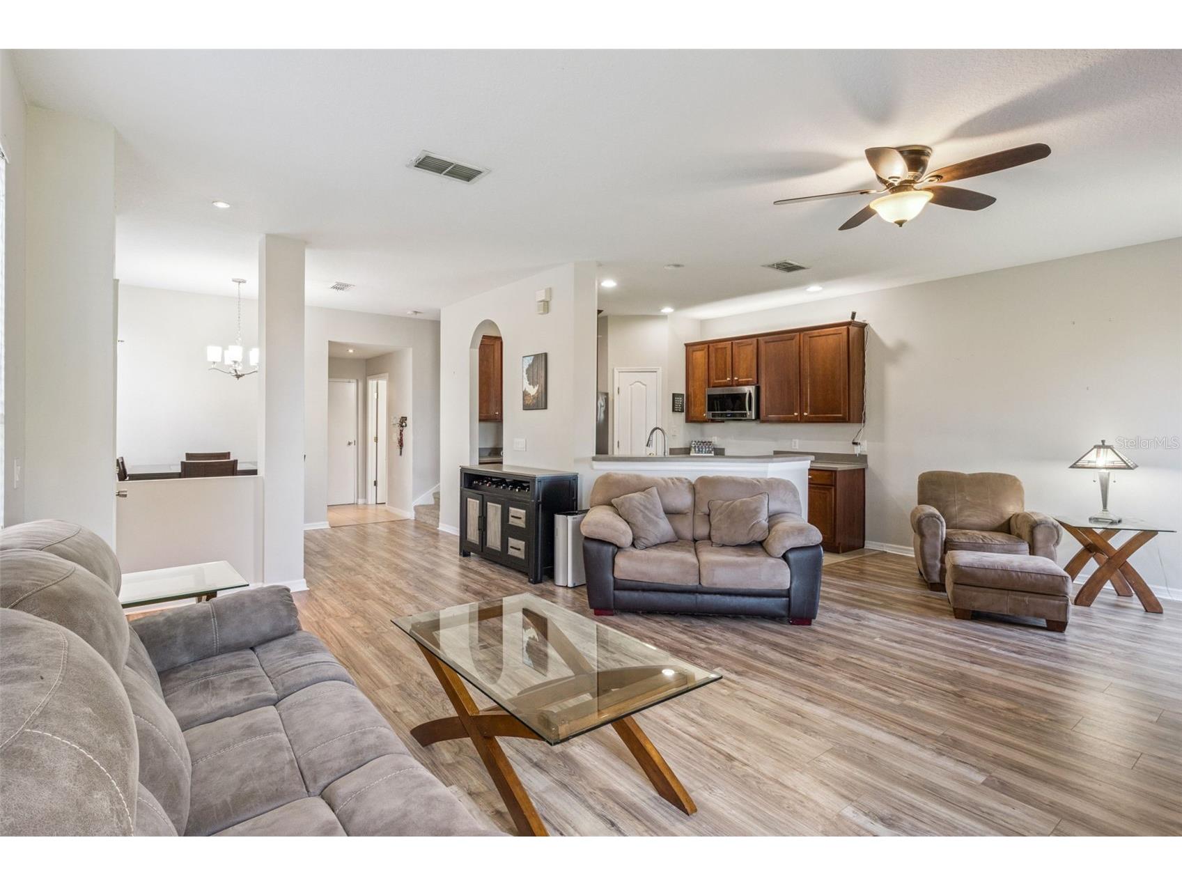 1947 Estancia Circle #8C Kissimmee FL 34741 O6379378 image3