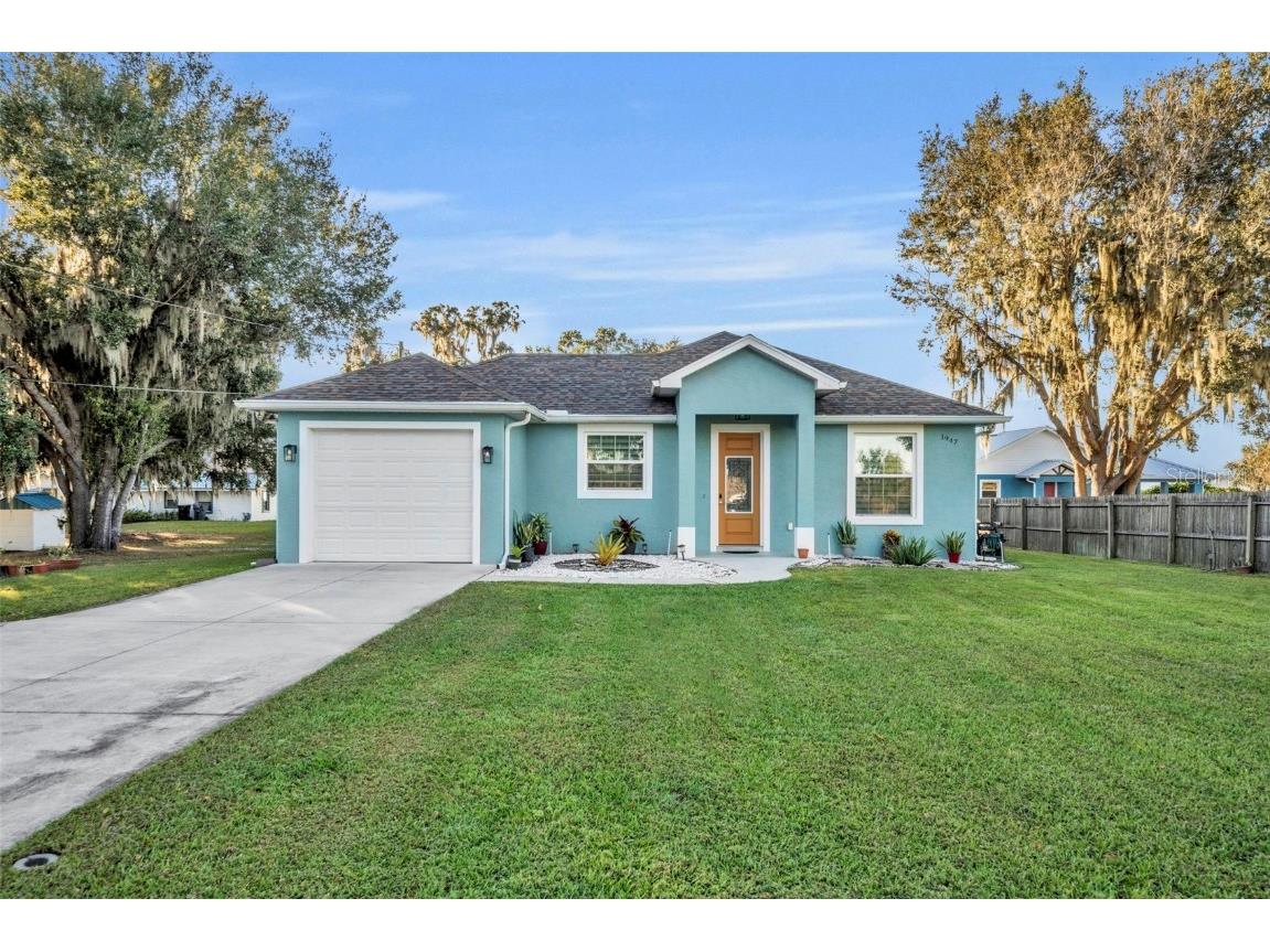 1947 N Lake Reedy Boulevard Frostproof FL 33843 W7880256 image1