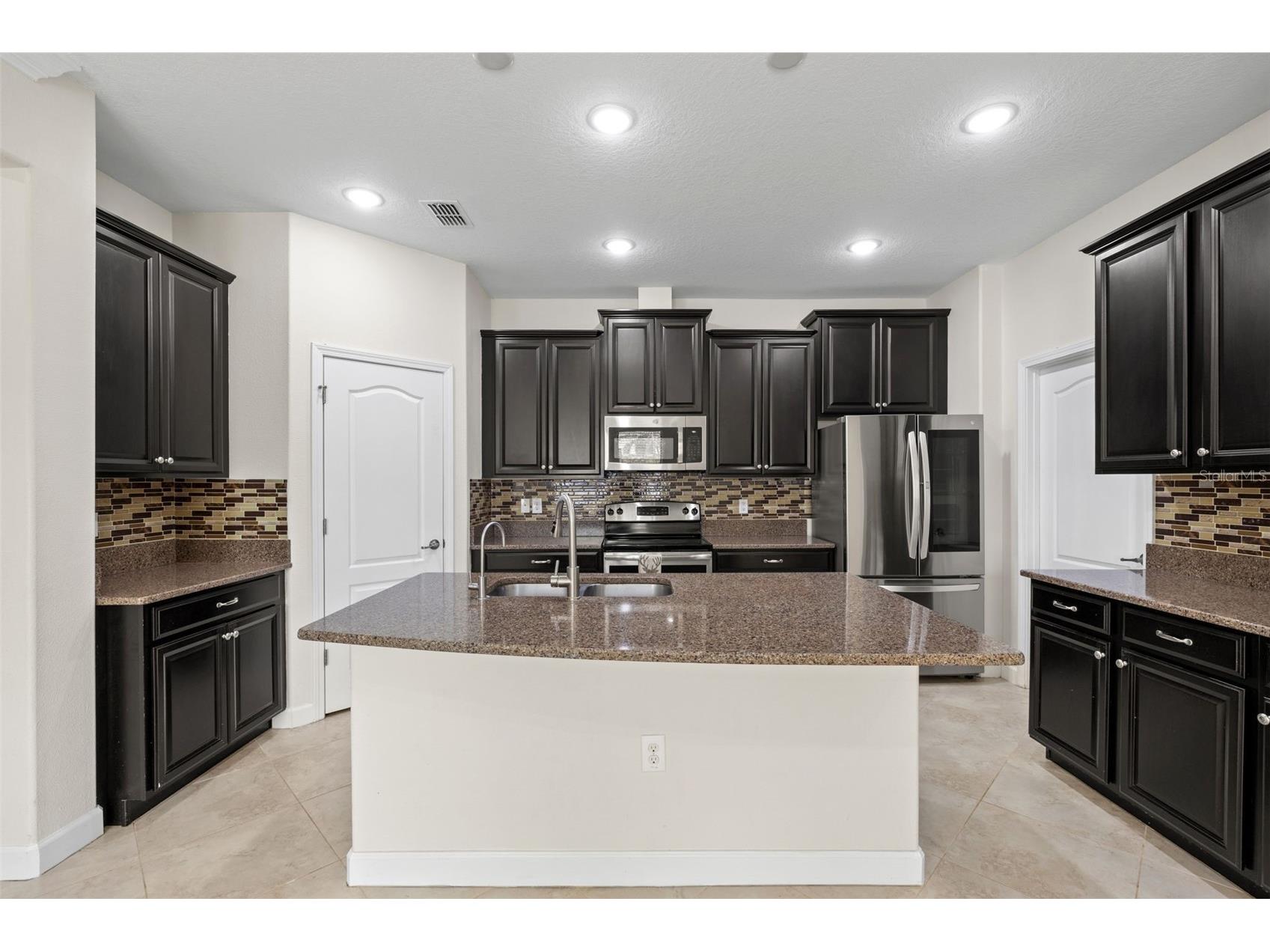 19476 Paddock View Drive Tampa FL 33647 TB8511443 image15