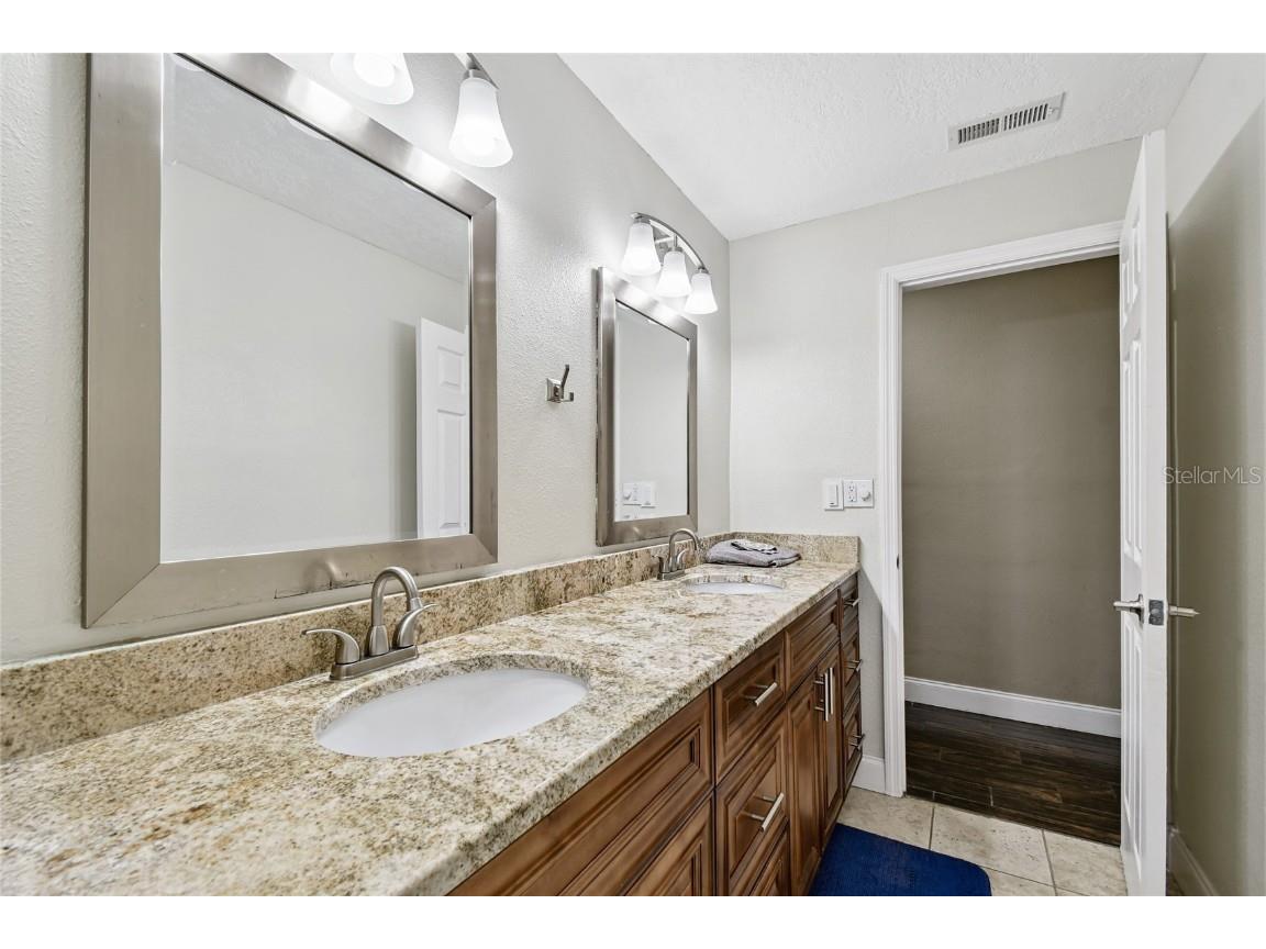 1948 Belleair Road Clearwater FL 33764 TB8426829 image33