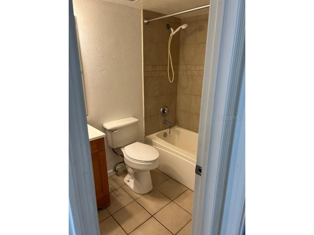 1948 Conway Road #6 Orlando FL 32812 O6327979 image8