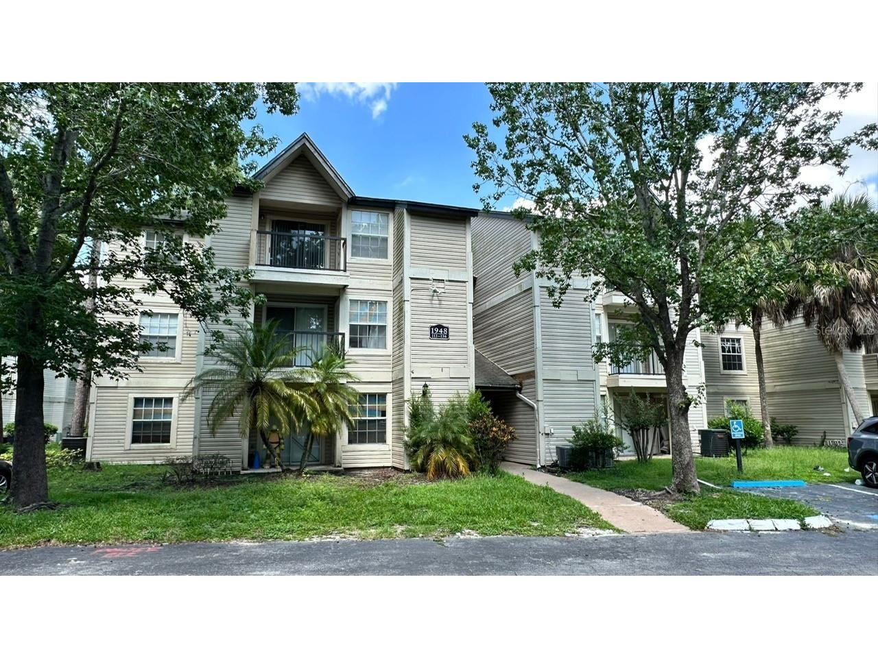 1948 Lake Atriums Circle #118 Orlando FL 32839 O6123878 image1