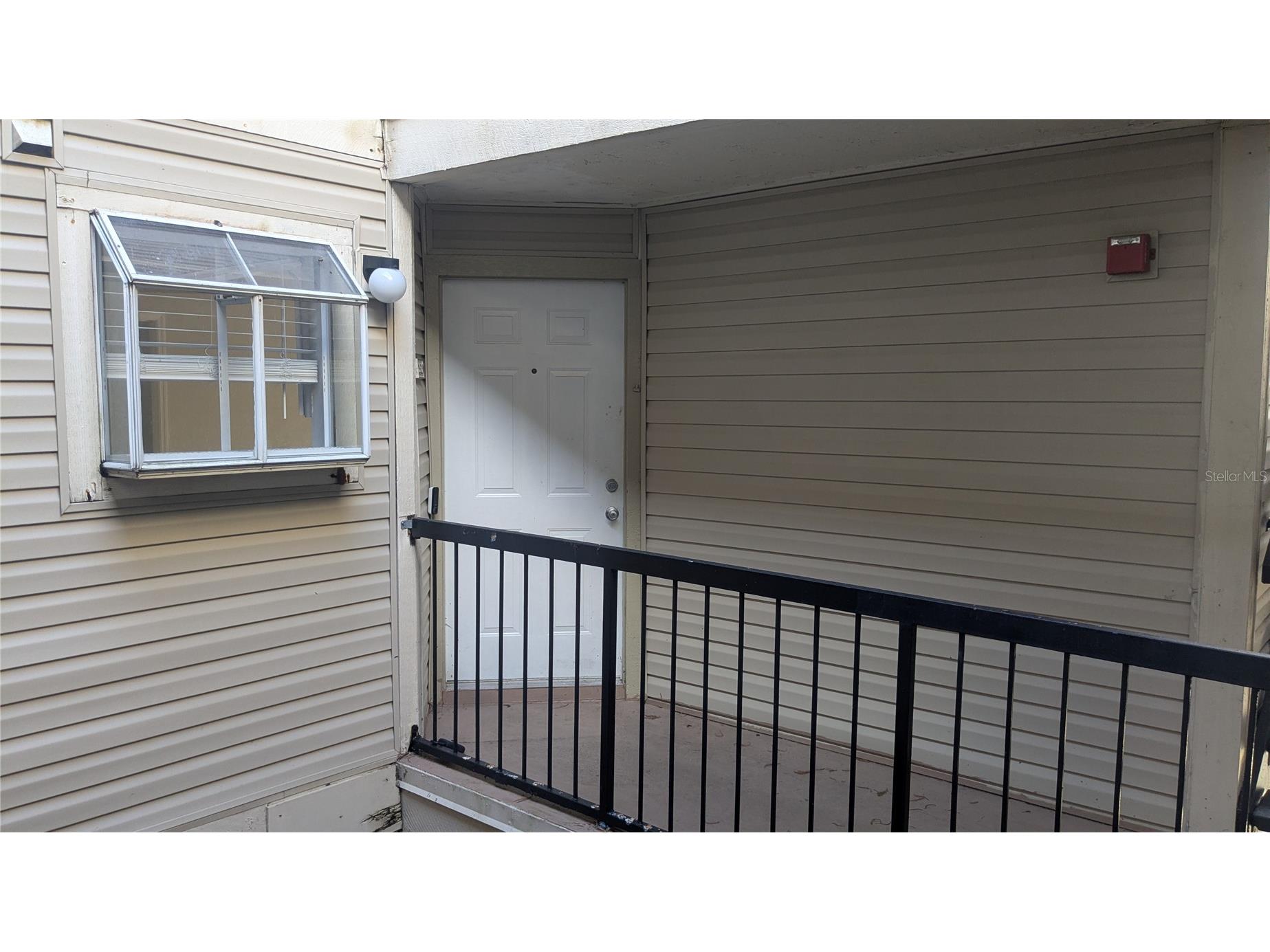 1948 Lake Atriums Circle #120 Orlando FL 32839 O6361854 image1