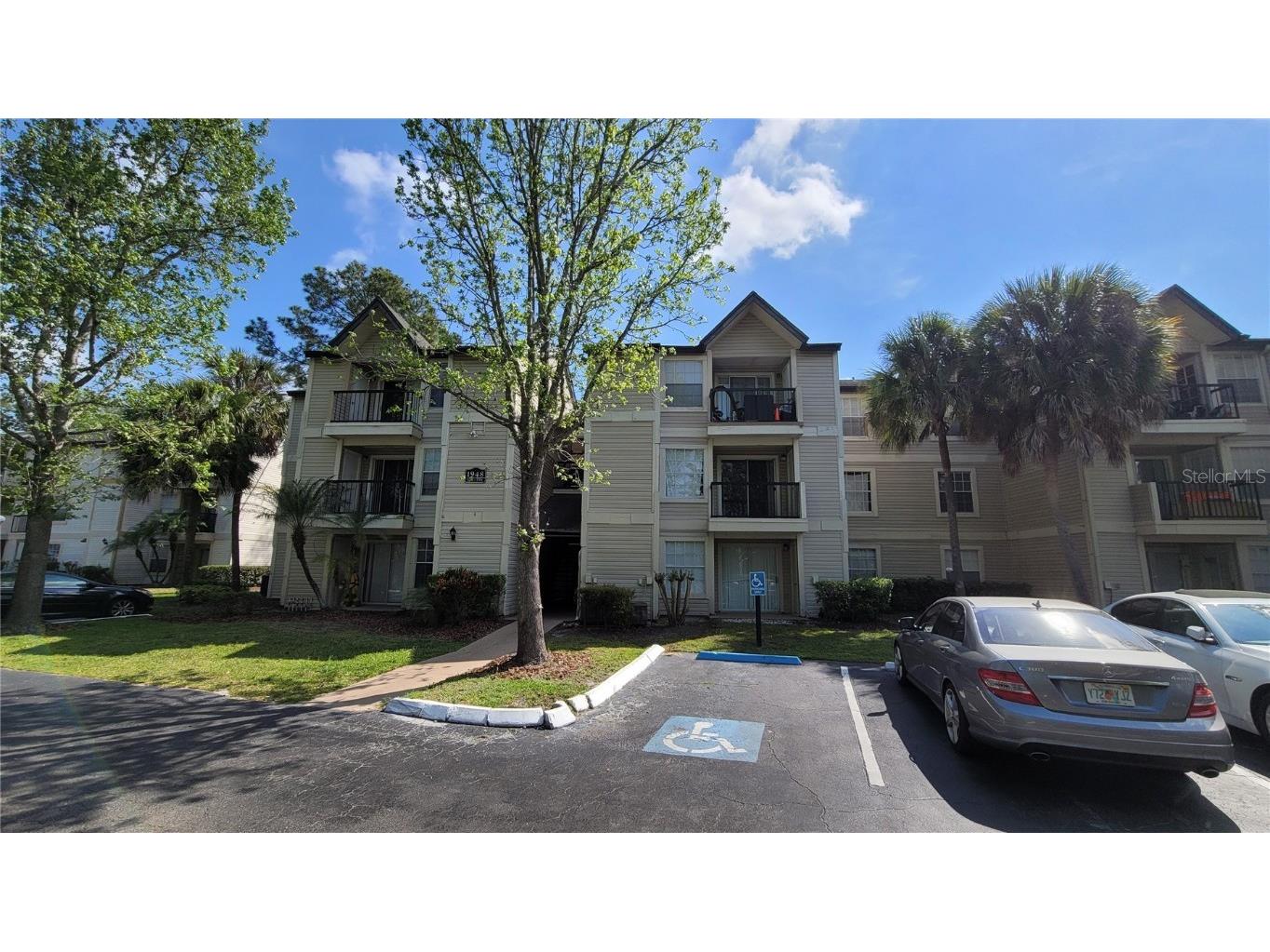 1948 Lake Atriums Circle #121 Orlando FL 32839 O6064215 image1