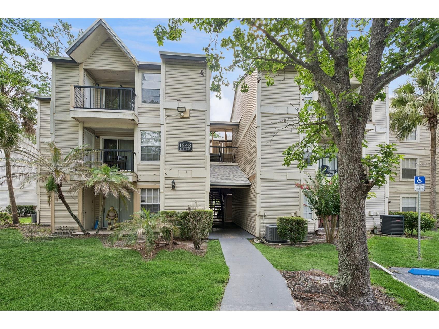 1948 Lake Atriums Circle #124 Orlando FL 32839 O6412520 image1