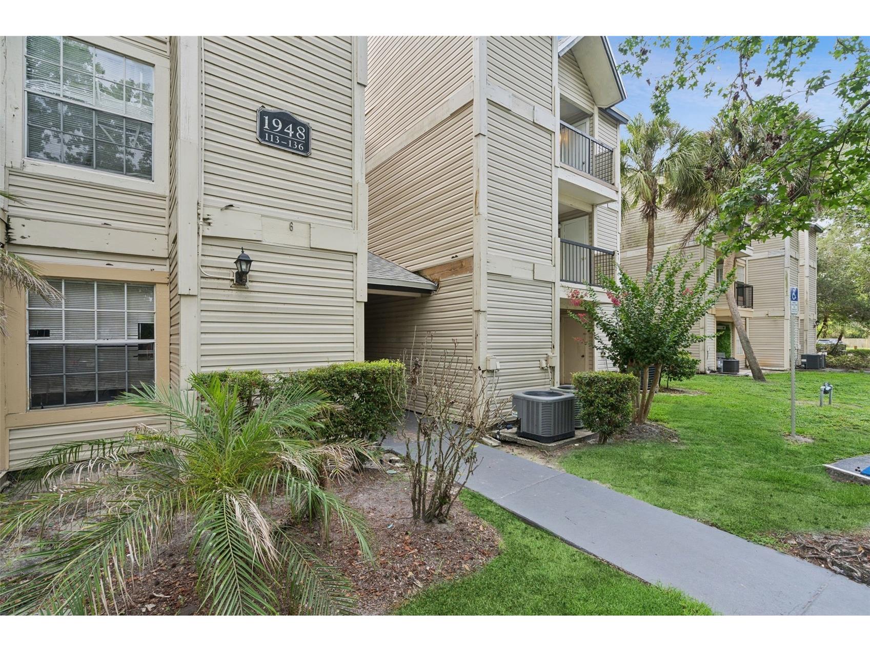 1948 Lake Atriums Circle #124 Orlando FL 32839 O6412520 image2