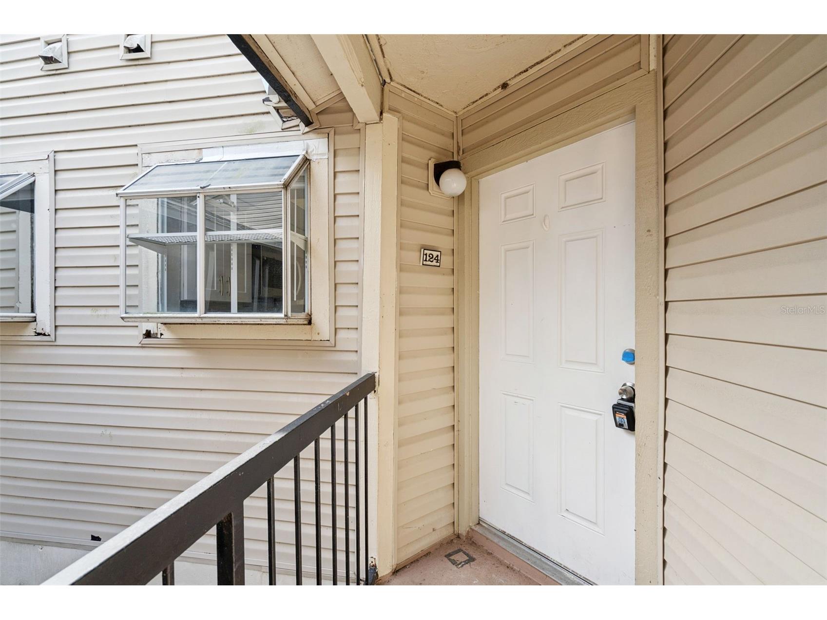 1948 Lake Atriums Circle #124 Orlando FL 32839 O6412520 image3