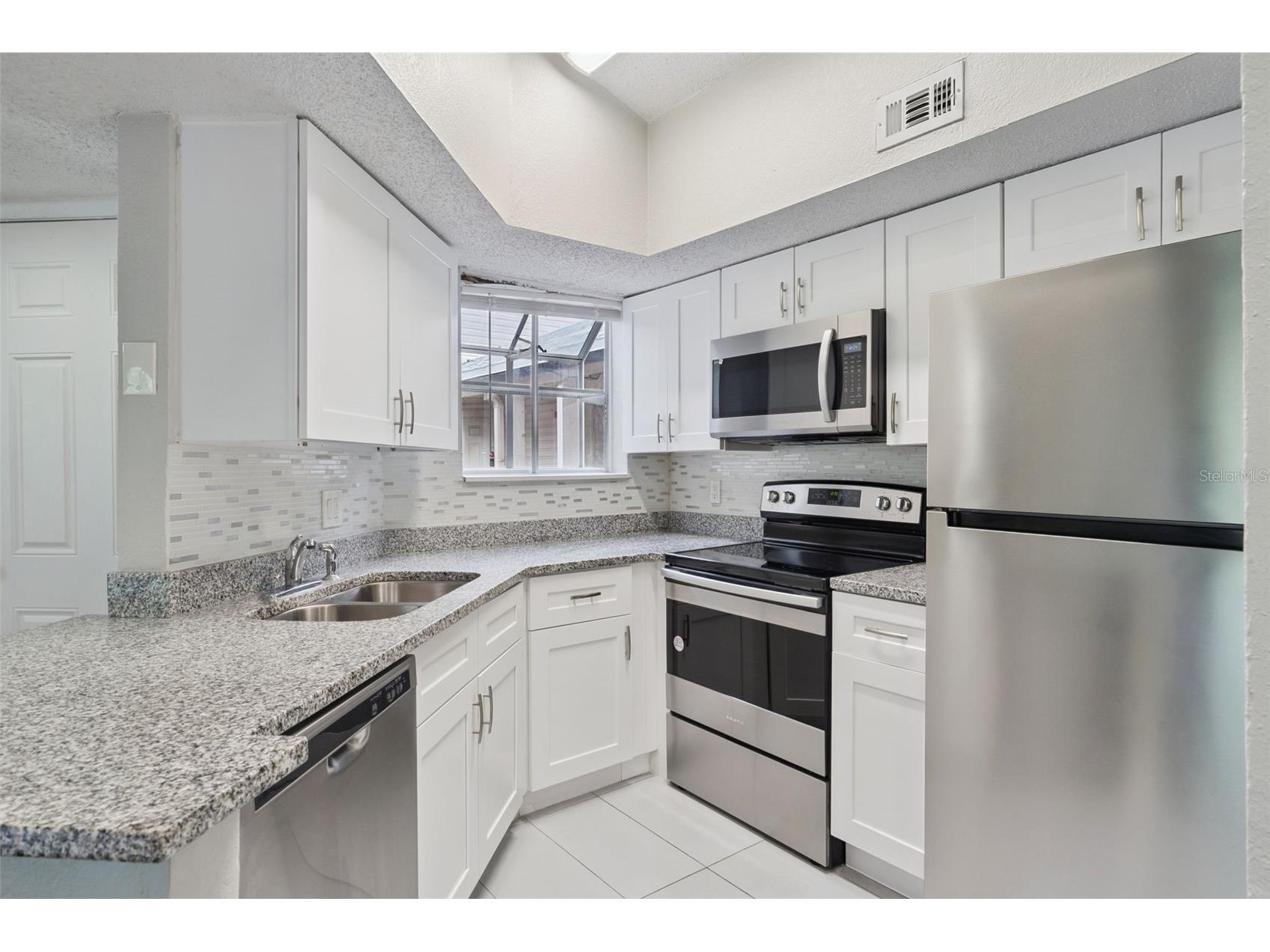1948 Lake Atriums Circle #124 Orlando FL 32839 O6412520 image6