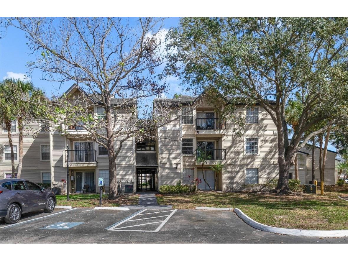 1948 Lake Atriums Circle #129 Orlando FL 32839 O6282006 image1