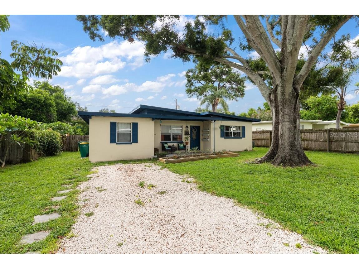 1948 Ridgewood Drive Clearwater FL 33763 TB8404218 image1