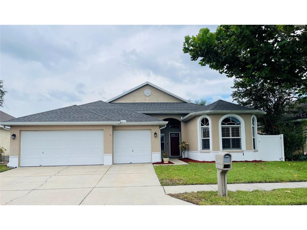 1948 Wood Brook Street Tarpon Springs FL 34689 A4659949 image1