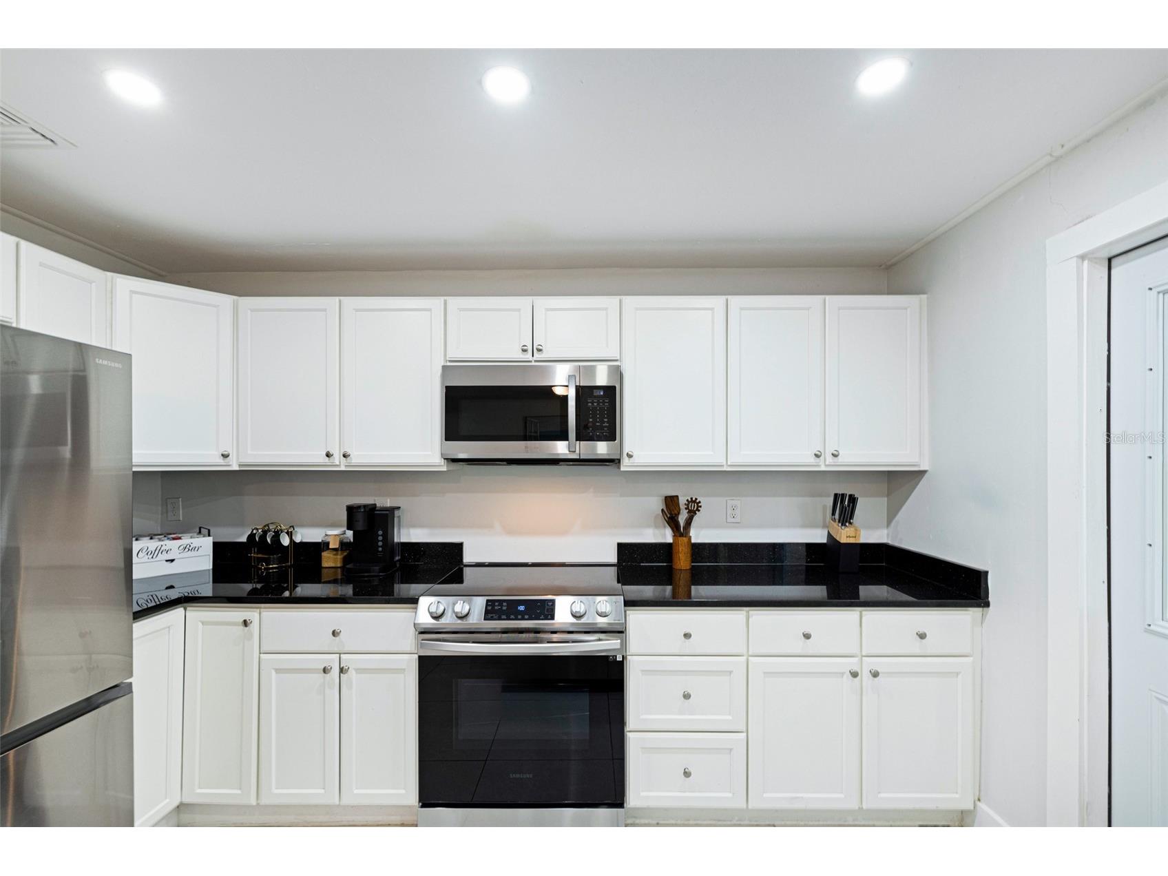 19481/483 S River Road Alva FL 33920 A4678537 image55