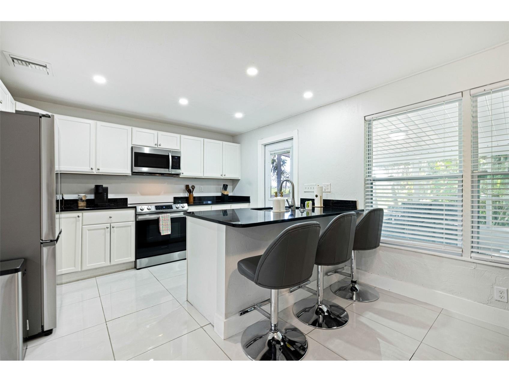 19481/483 S River Road Alva FL 33920 A4678537 image58