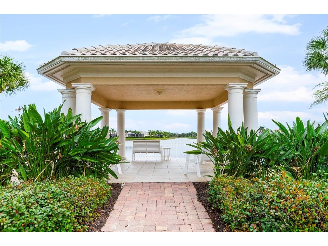 1949 Burgos Drive Sarasota FL 34238 A4666996 image27