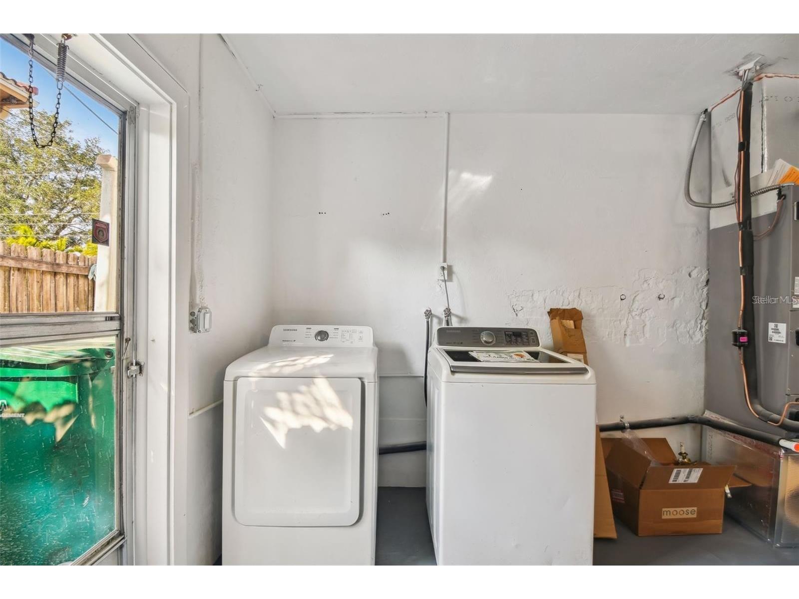 1949 Dolphin Boulevard S Saint Petersburg FL 33707 TB8474815 image24