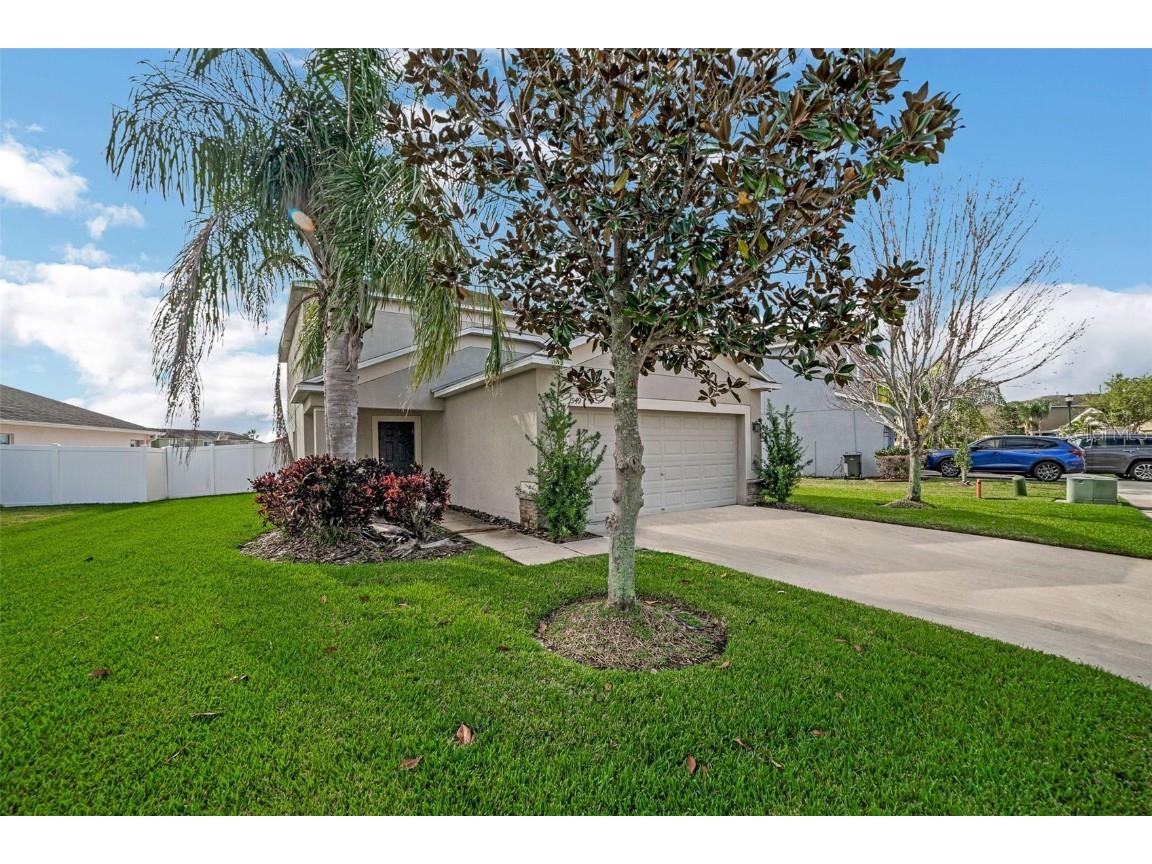 1949 Hawks View Drive Ruskin FL 33570 O6186512 image1