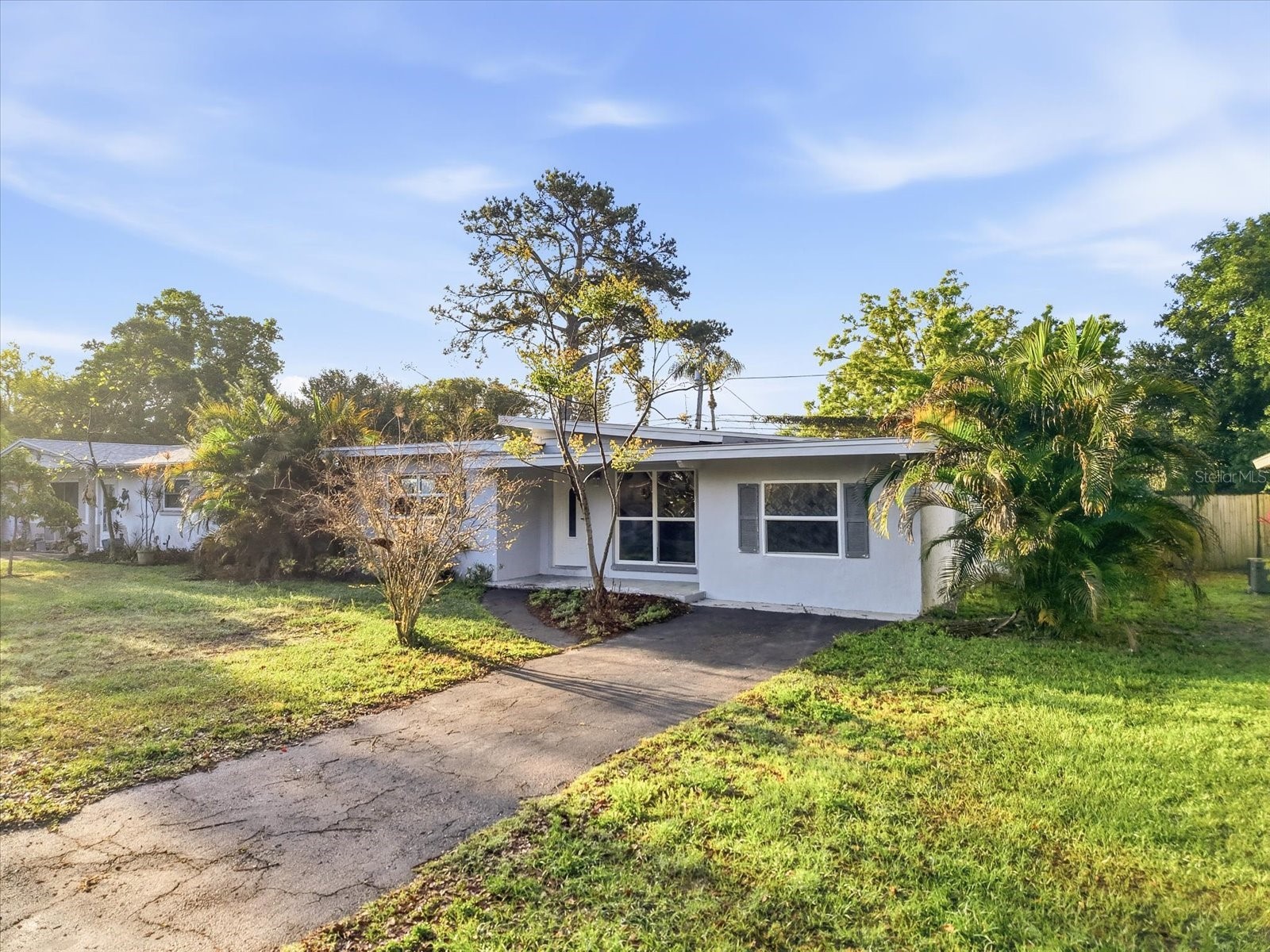 1949 Pinehurst Drive Clearwater FL 33763 TB8486602 image1