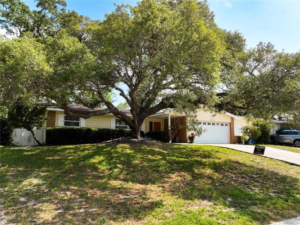 1949 Sierra Circle N Largo FL 33770 A4605561 image1