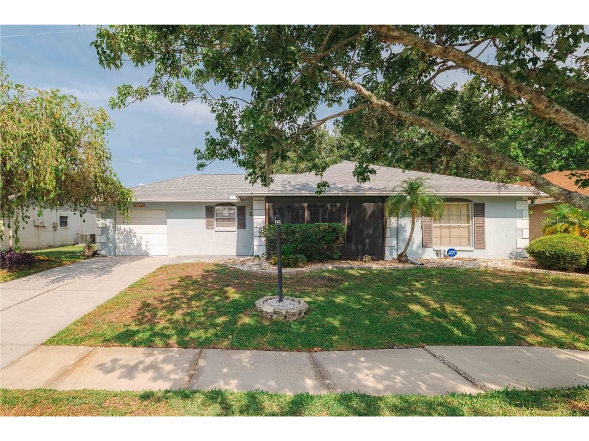 1949 Tampa Bay Drive Wesley Chapel FL 33543 TB8391692 image1