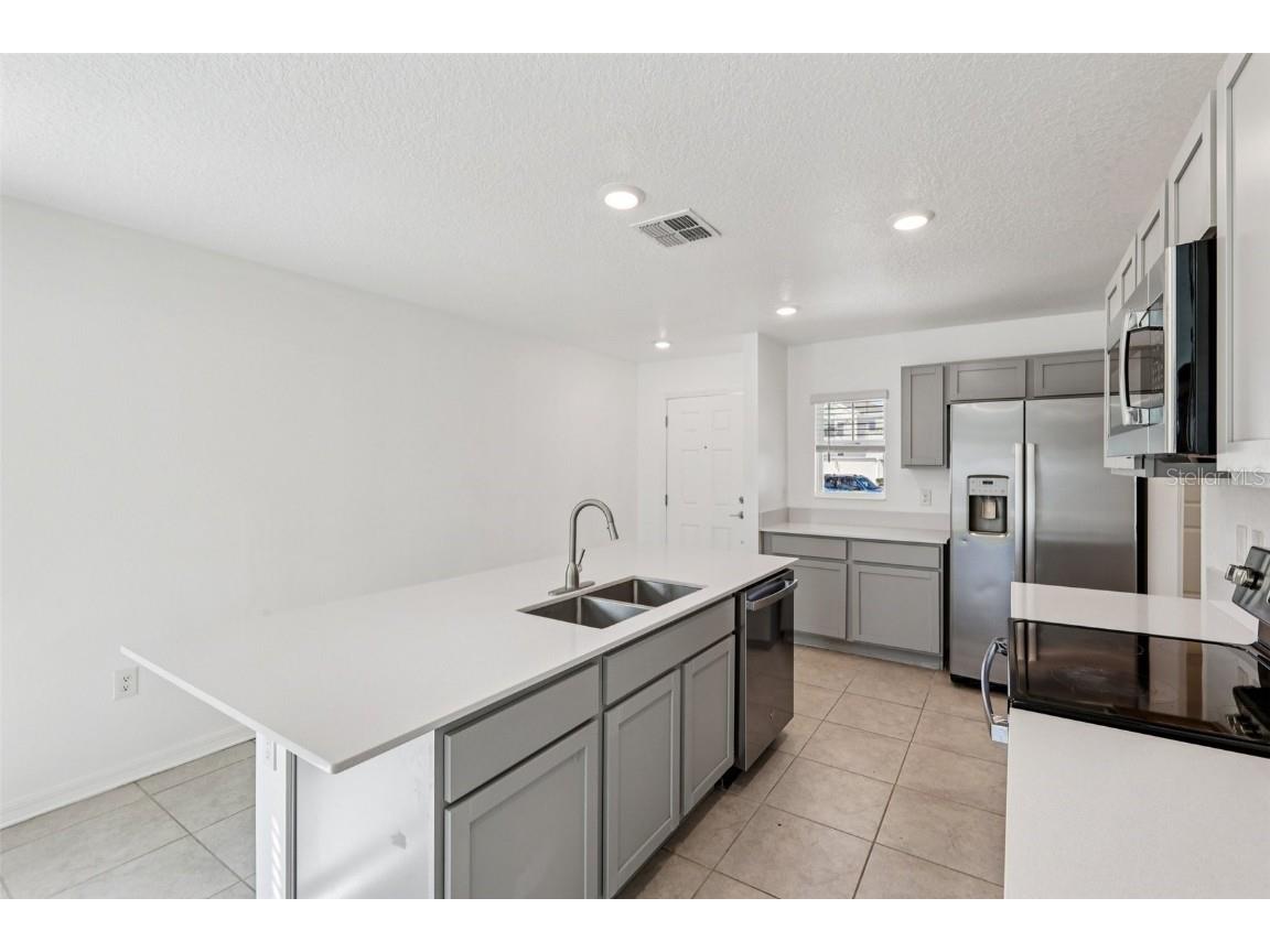 1949 Traverse Way Kissimmee FL 34746 O6360830 image9