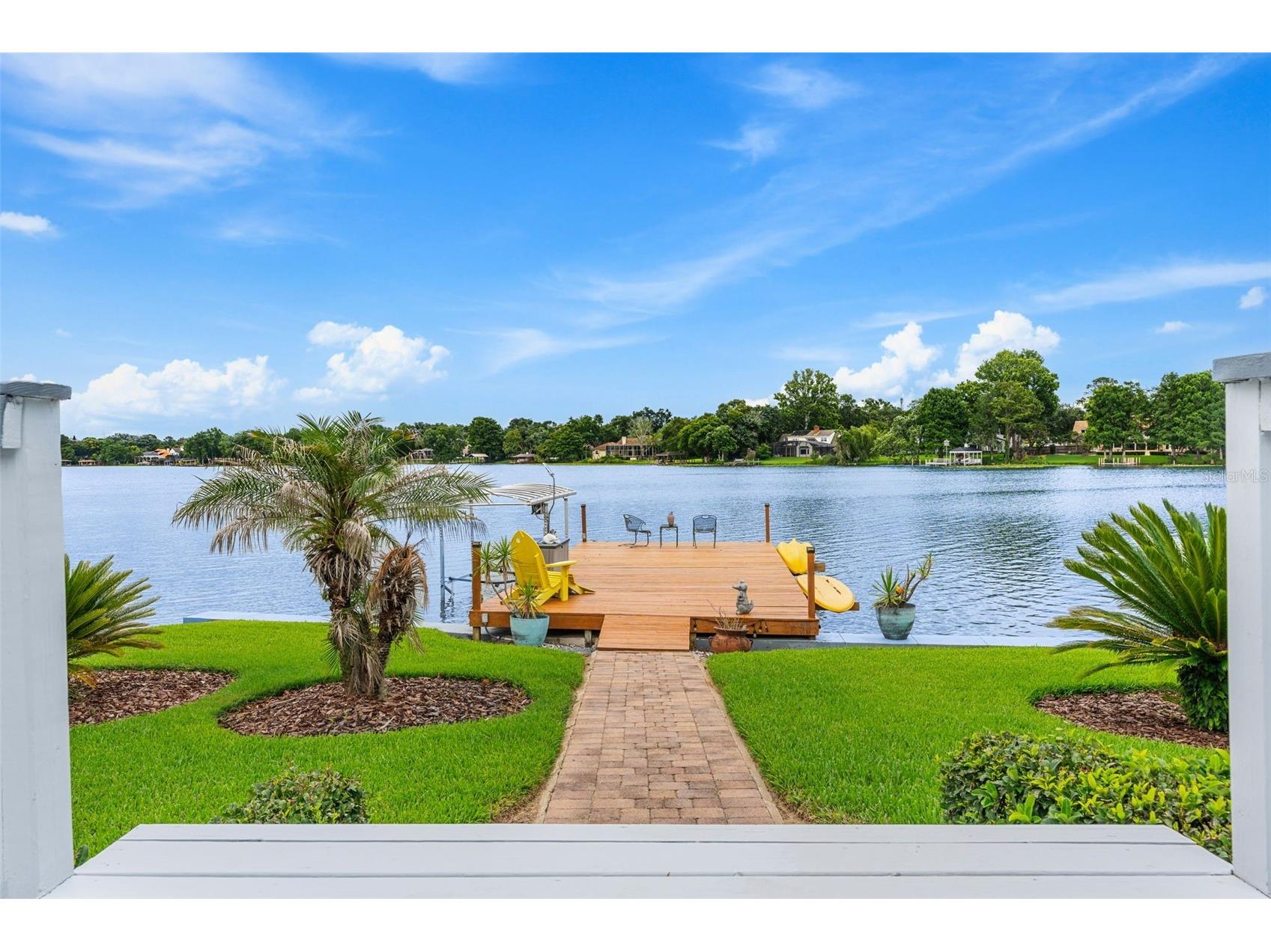 195 Cedarwood Drive Maitland FL 32751 - Lake of The Woods O6418229 image3