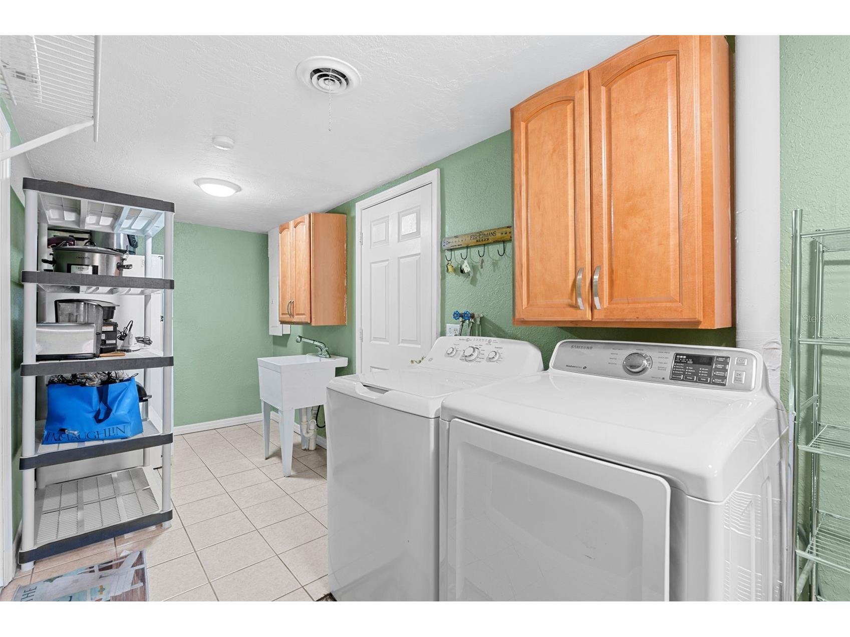 195 Cedarwood Drive Maitland FL 32751 - Lake of The Woods O6418229 image39
