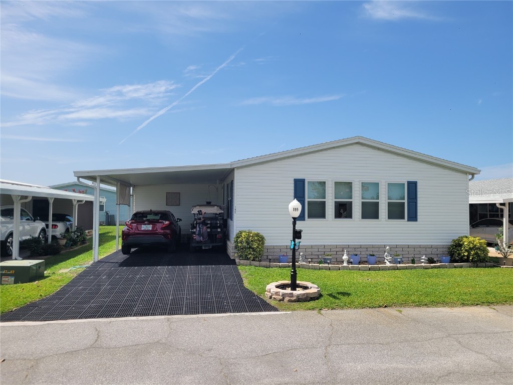 195 Dartmouth Drive Haines City FL 33844 - LAKE HENRY P4930847 image1