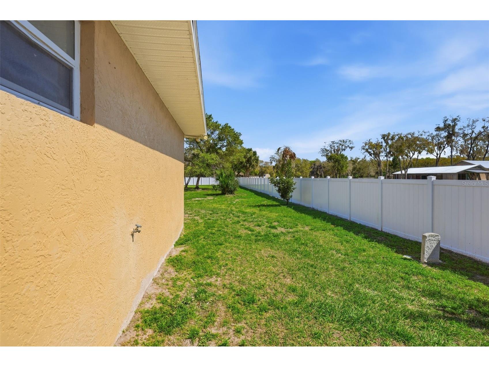 195 Frederick Street N Pierson FL 32180 V4947690 image8