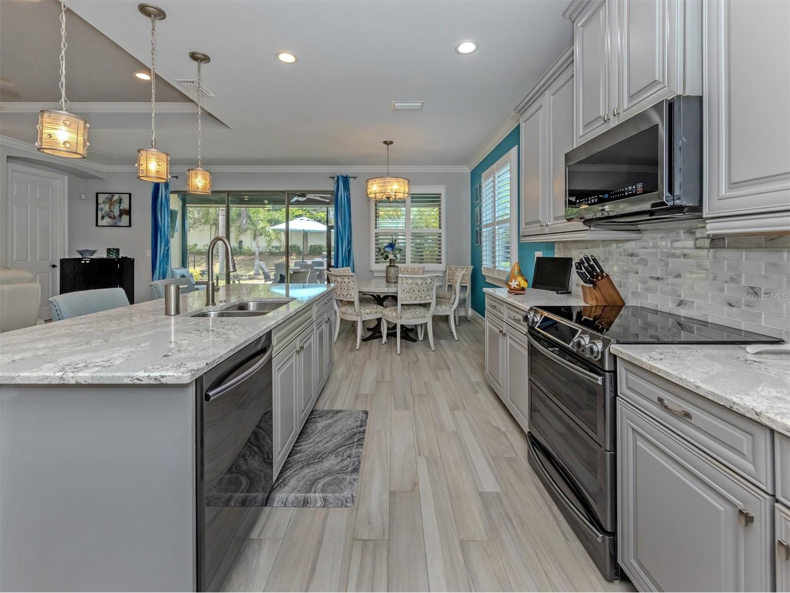 195 Maraviya Boulevard Nokomis FL 34275 N6144308 image10