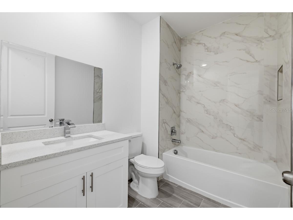 195 Rotonda Boulevard W #3 Rotonda West FL 33947 O6417199 image2