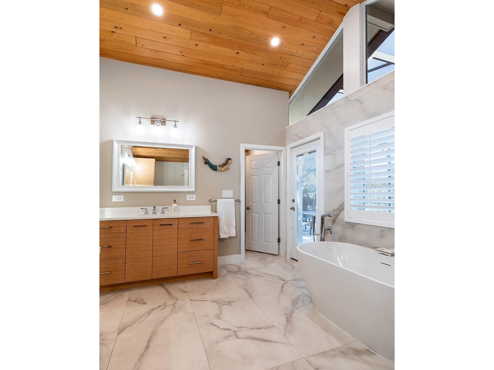 195 W Spring Lake Drive Altamonte Springs FL 32714 - SPRING LAKE LAKE DESTINY O6375521 image23