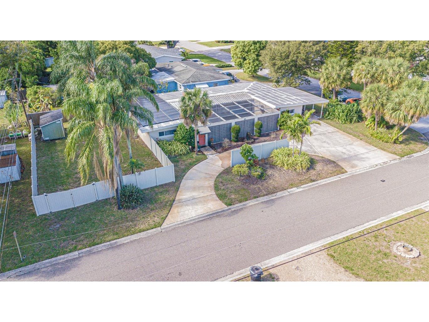 1950 45th Street N Saint Petersburg FL 33713 U8224813 image1