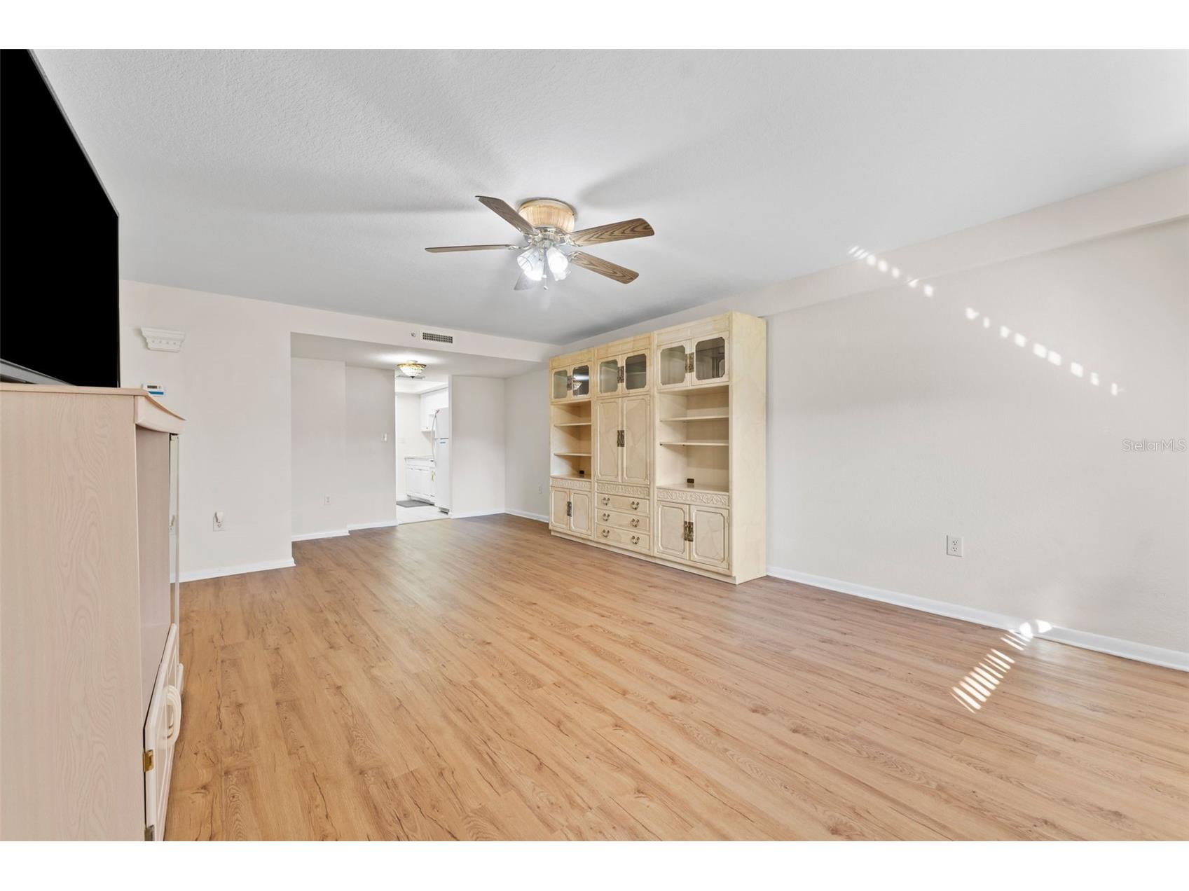 1950 59th Avenue N #114 Saint Petersburg FL 33714 TB8491330 image5